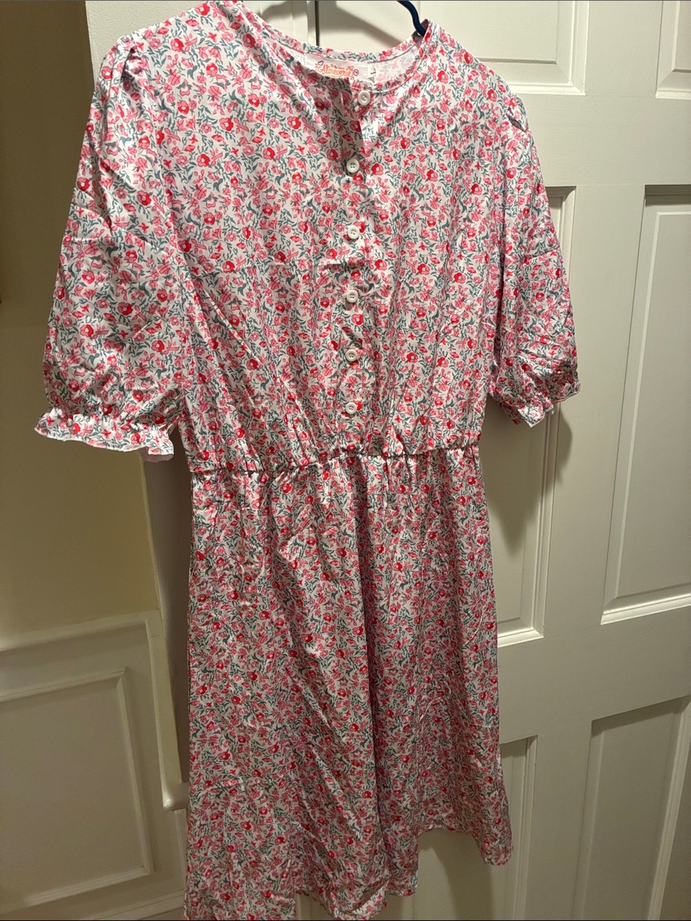 Floral Button-Front Midi Dress in Pink and White